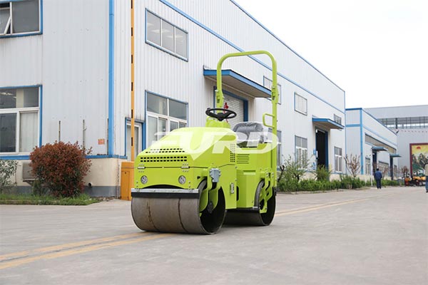 小型壓路機(jī) 小型壓路機(jī)
