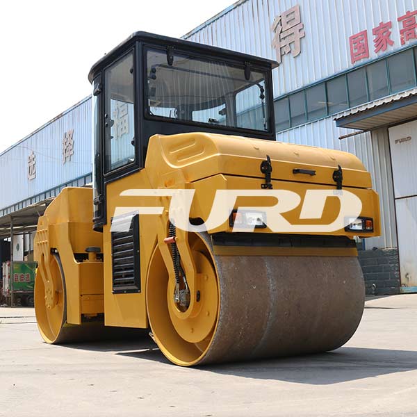 furuide1.jpg 6噸雙鋼輪壓路機