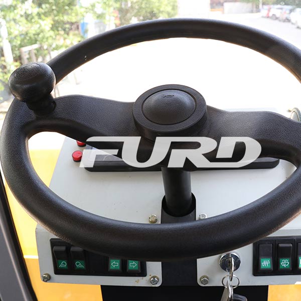 furuide4.jpg 6噸雙鋼輪壓路機